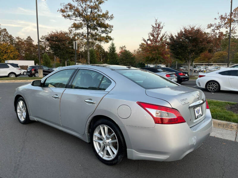 2009 Nissan Maxima SV photo 12