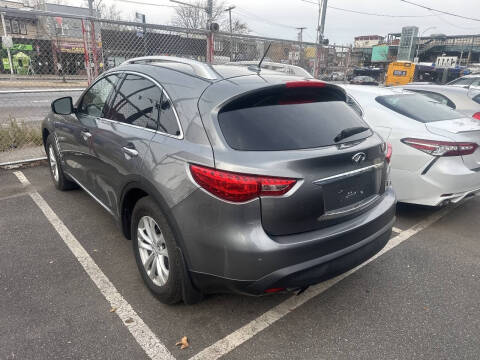 2013 Infiniti FX37
