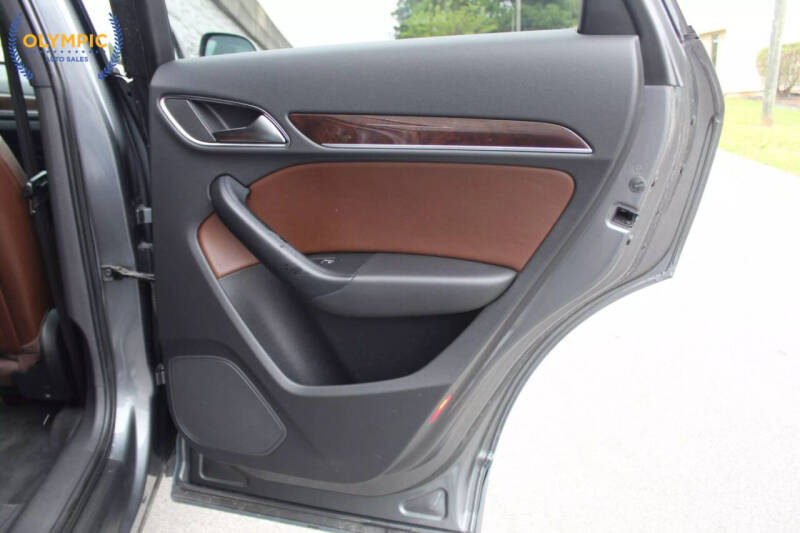 2016 Audi Q3 2.0T Premium Plus