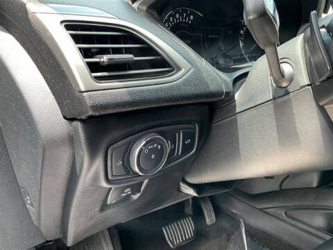 2017 Lincoln MKZ Premiere