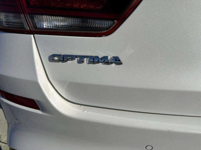 2019 Kia Optima S