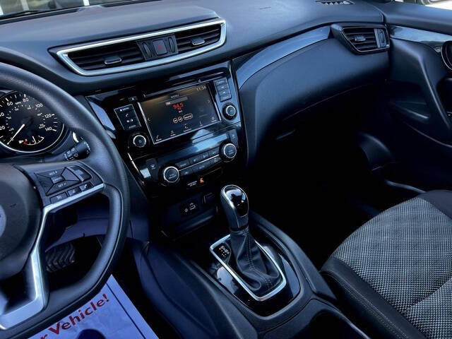 2020 Nissan Rogue Sport SV