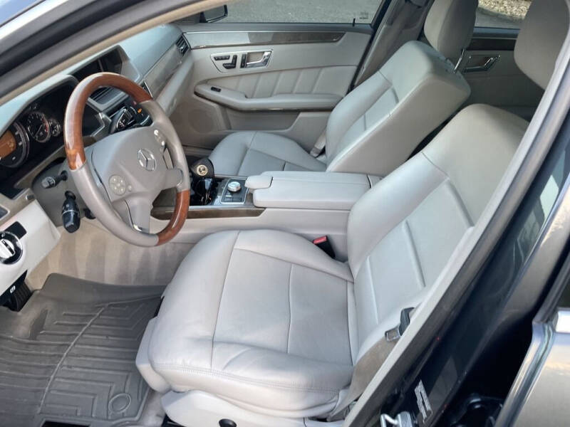 2010 Mercedes-Benz E-Class