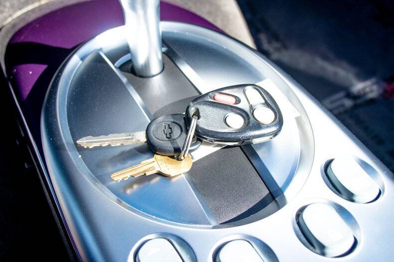 2004 Chevrolet SSR LS