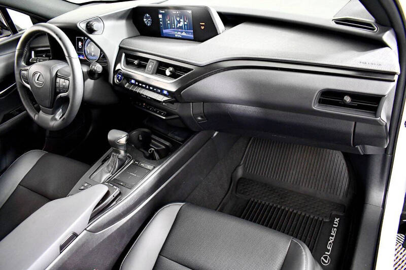 2019 Lexus UX 250h F SPORT