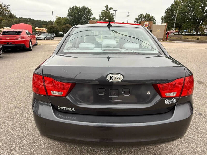 2010 Kia Optima LX