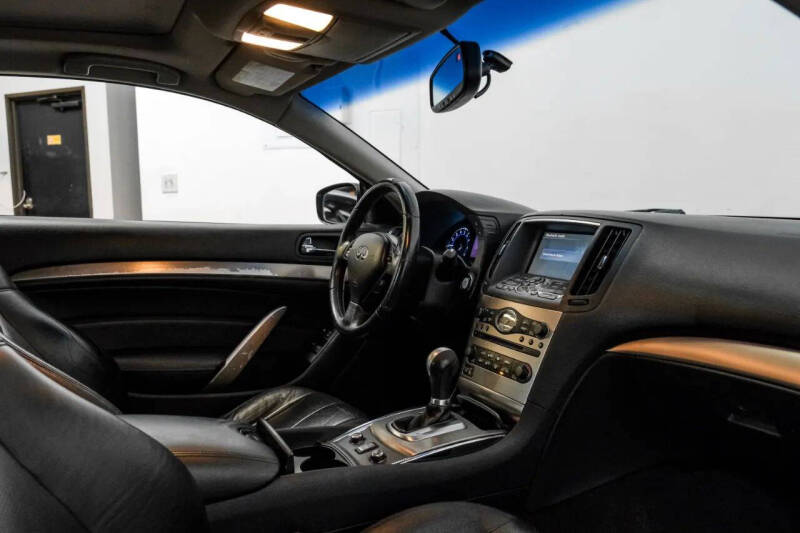 2010 Infiniti G37 Coupe x