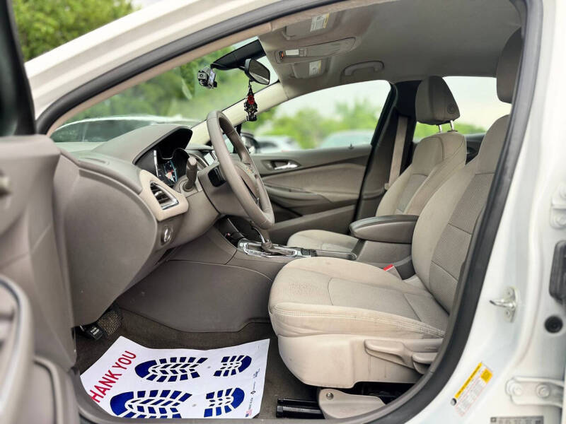 2017 Chevrolet Cruze LT Auto