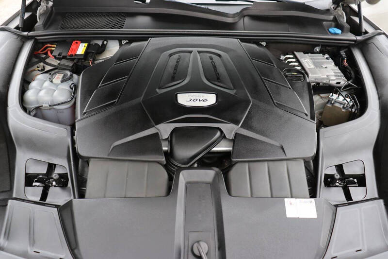 2021 Porsche Cayenne Coupe