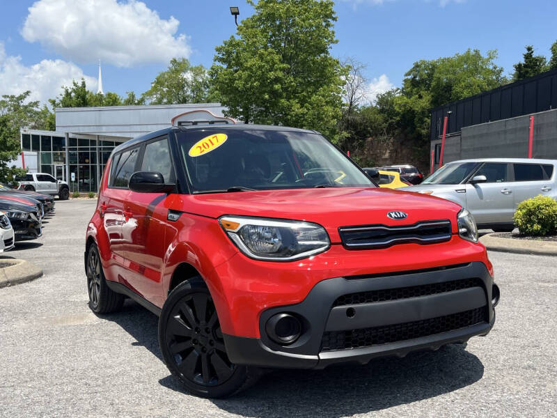 2017 Kia Soul +