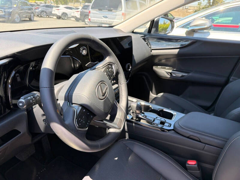 2025 Lexus NX 350 Premium