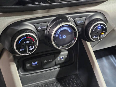 2022 Hyundai Venue SEL