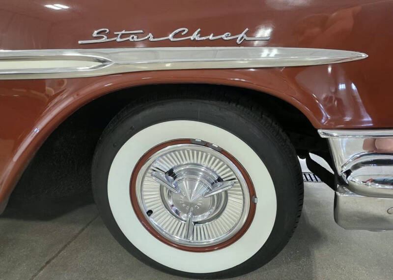 1957 Pontiac Star Chief