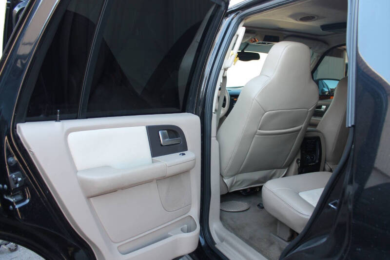 2004 Ford Expedition Eddie Bauer