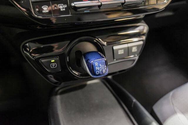 2020 Toyota Prius LE