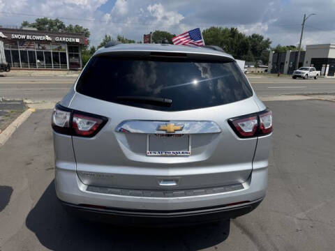 2017 Chevrolet Traverse LS