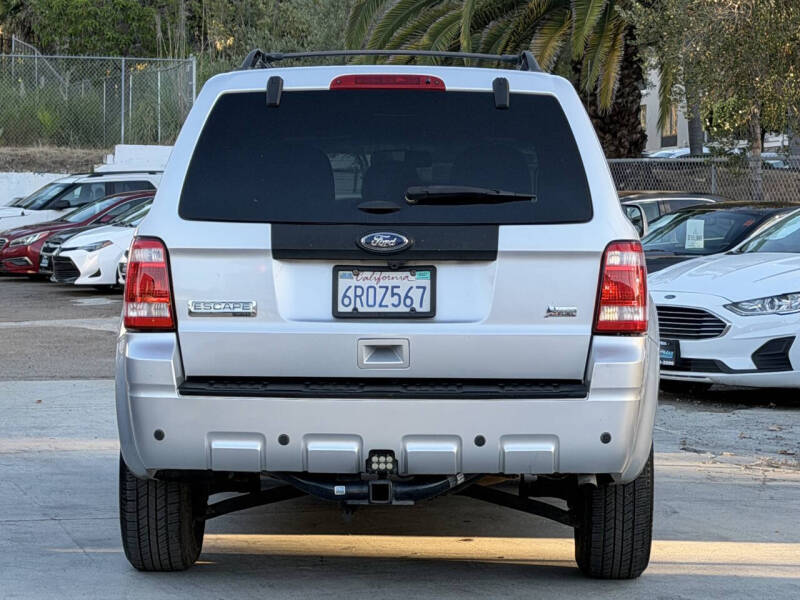2011 Ford Escape Limited