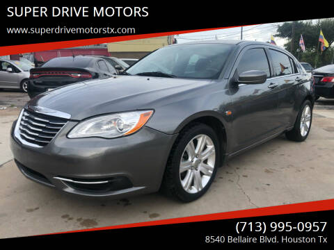 2013 Chrysler 200 for sale at SUPER DRIVE MOTORS in Houston TX