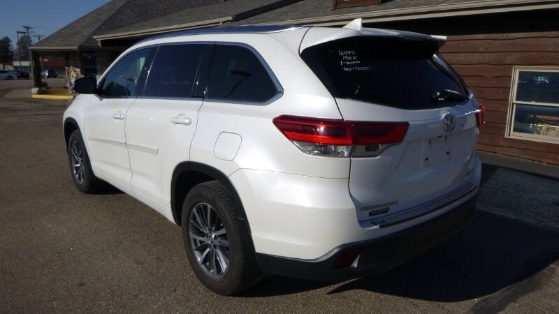 2017 Toyota Highlander