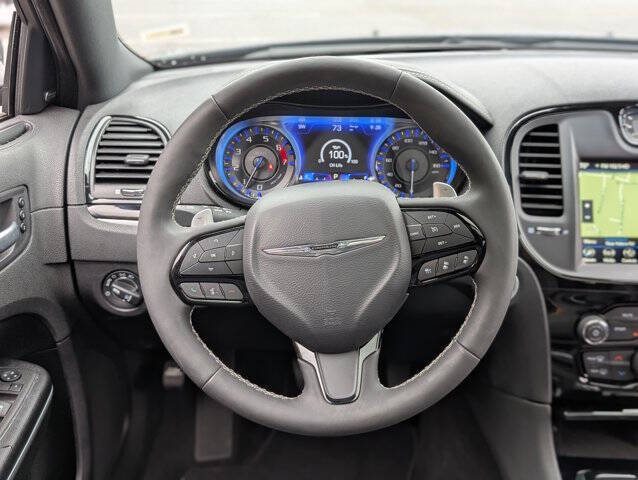 2023 Chrysler 300 S V8