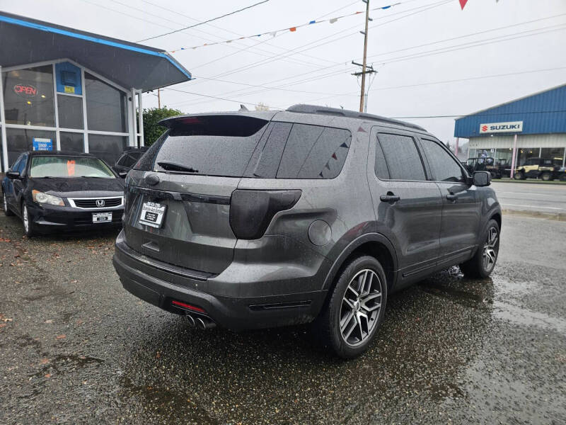 2018 Ford Explorer Sport