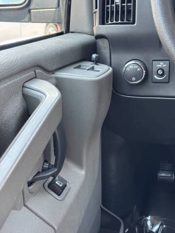 2017 Chevrolet Express LS 3500