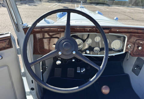 1932 Packard Deluxe 8