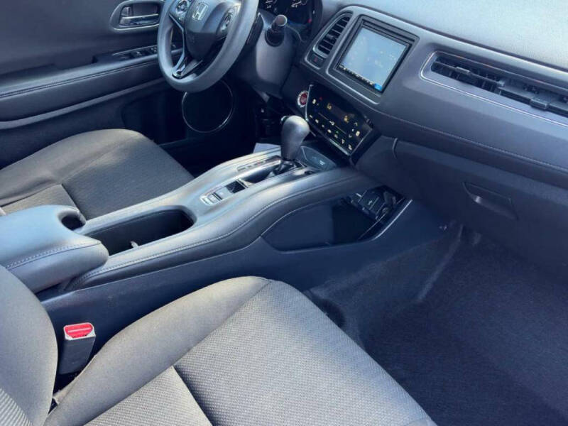 2017 Honda HR-V EX