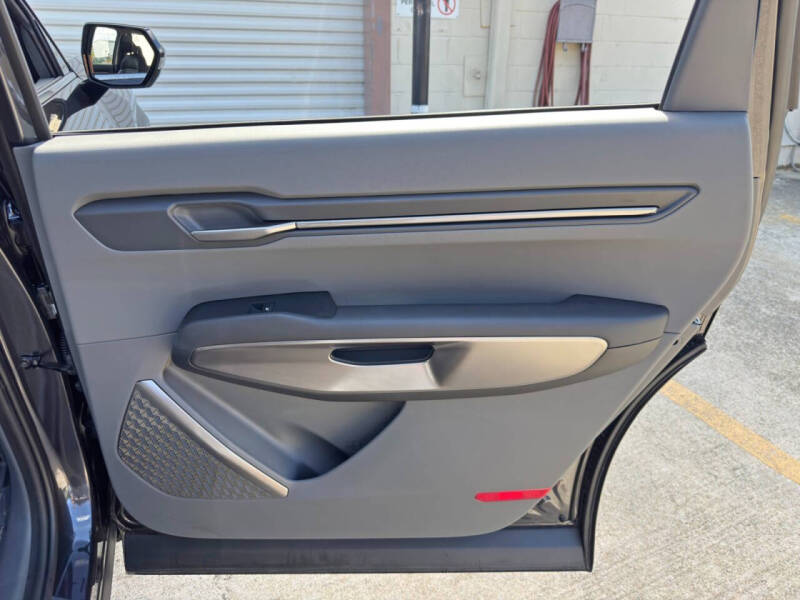 2024 Kia EV9 Wind