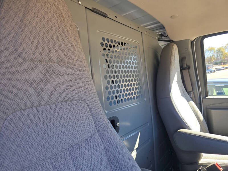 2019 Chevrolet Express 2500