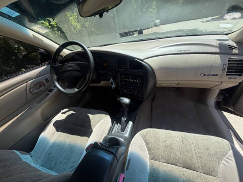 2001 Chevrolet Monte Carlo LS