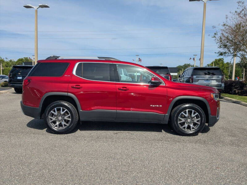 2023 GMC Acadia SLE
