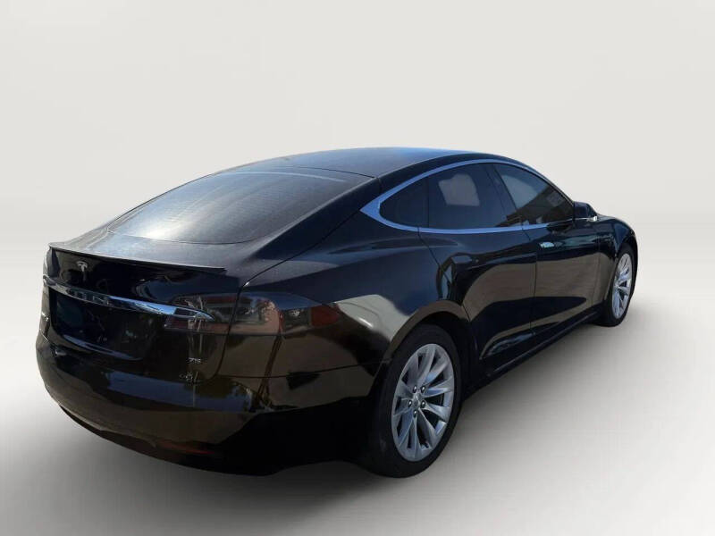2017 Tesla Model S