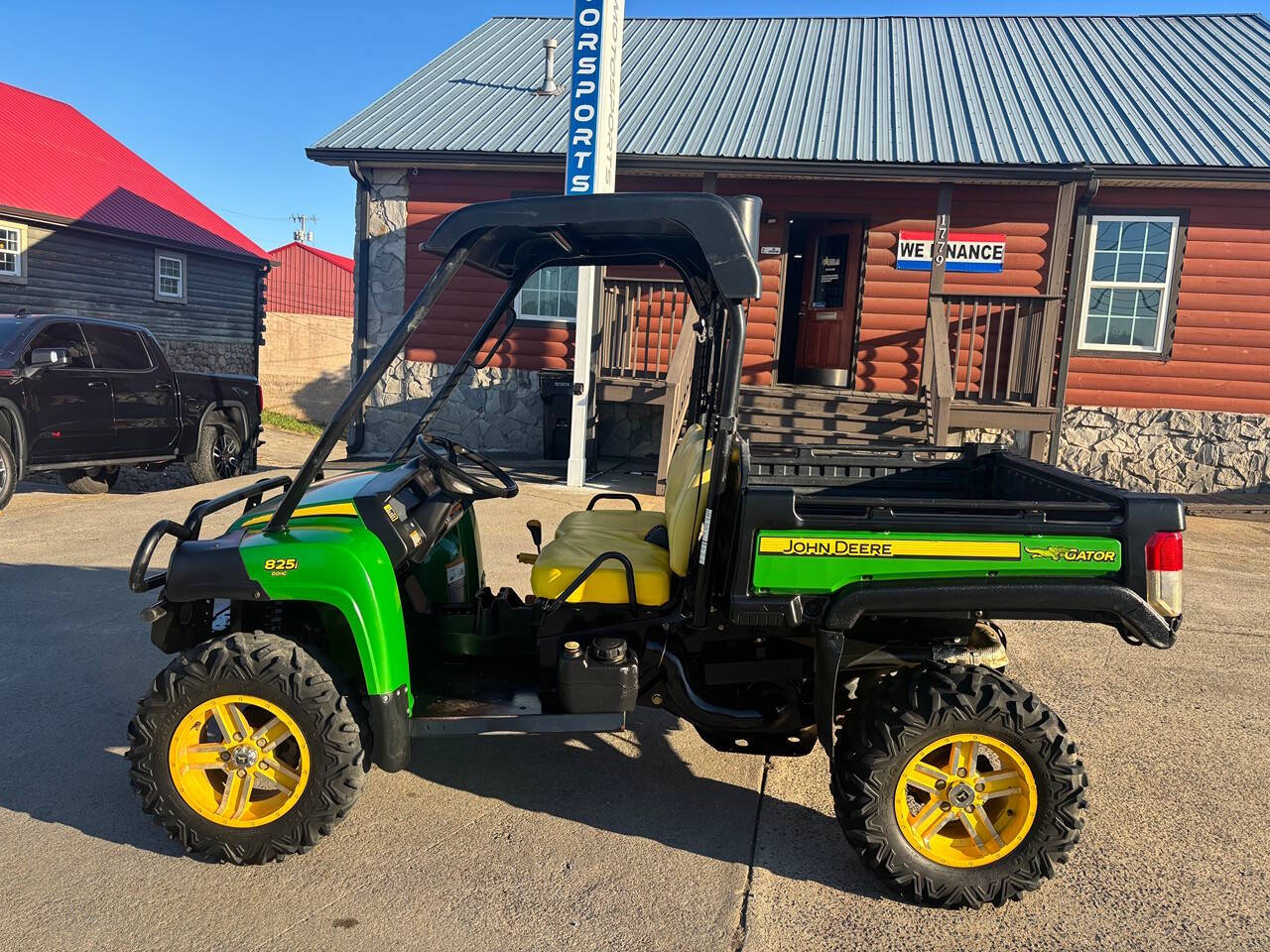 2011 John Deere 825i for sale at 5 Star Motorsports LLC in Clarksville, TN