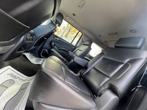 2015 Chevrolet Suburban LT