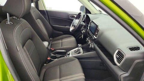 2021 Hyundai Venue SEL