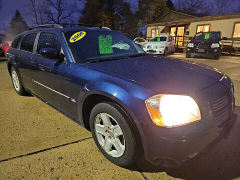 2006 Dodge Magnum for sale at Kachar's Used Cars Inc in Monroe MI