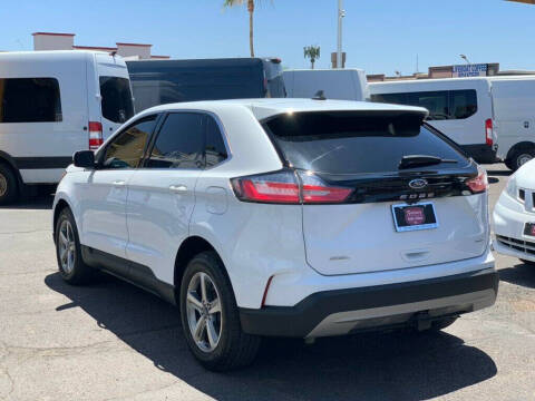 2022 Ford Edge SEL