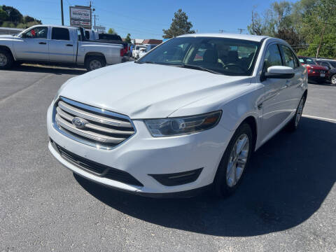2017 Ford Taurus SEL