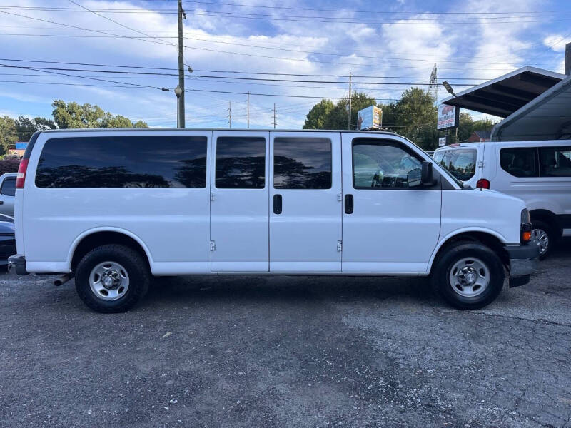 2017 Chevrolet Express LT 3500