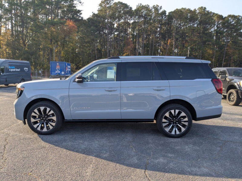 2025 Ford Expedition Platinum