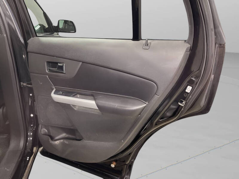 2014 Ford Edge SE