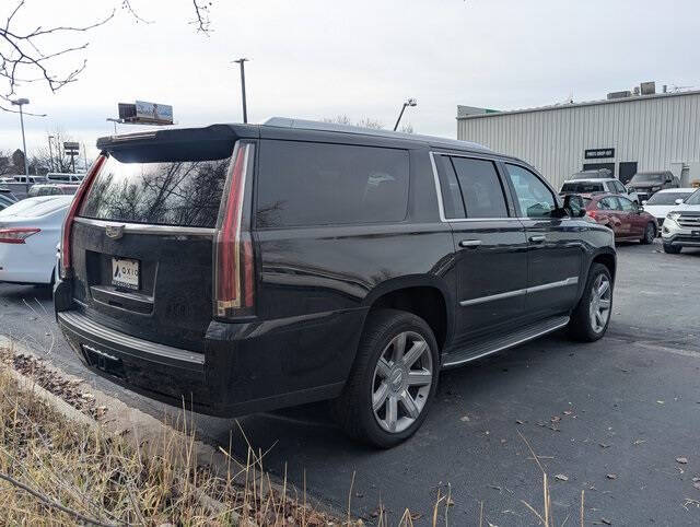 2018 Cadillac Escalade ESV Premium Luxury