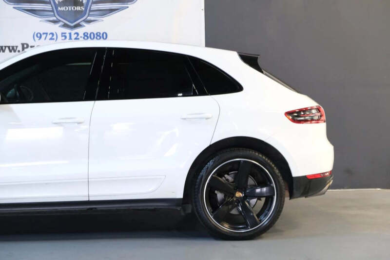 2017 Porsche Macan S