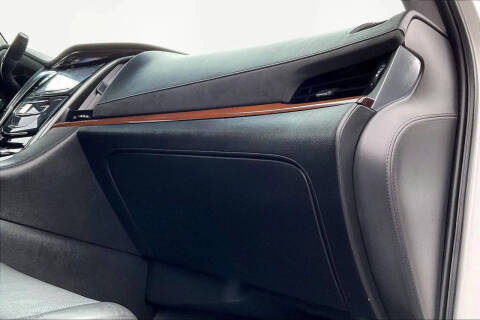 2018 Cadillac Escalade Luxury