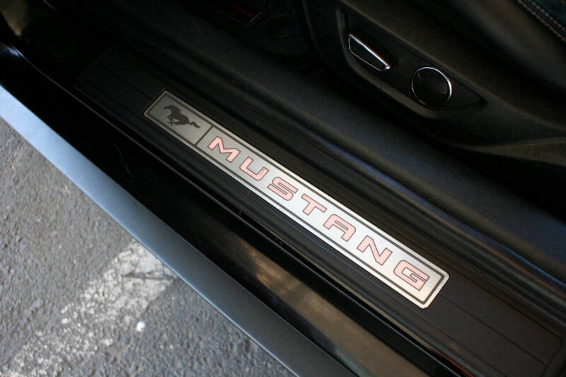 2015 Ford Mustang EcoBoost Premium