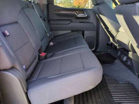 2026 GMC Sierra 1500 Elevation Standard