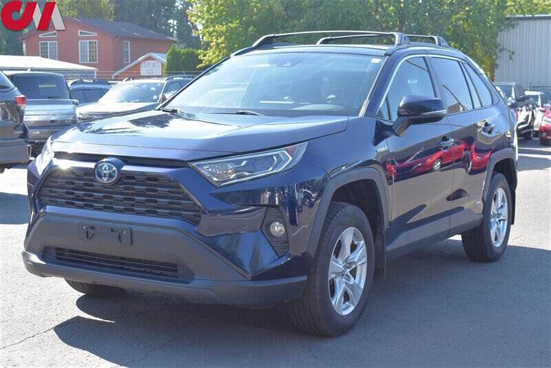 2020 Toyota RAV4 Hybrid XLE