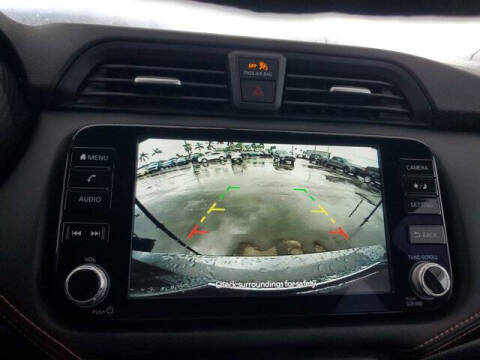 2023 Nissan Versa SR