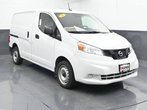 2021 Nissan NV200 S